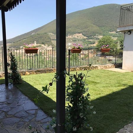 B&B Le Torrette Campello sul Clitunno Exterior foto